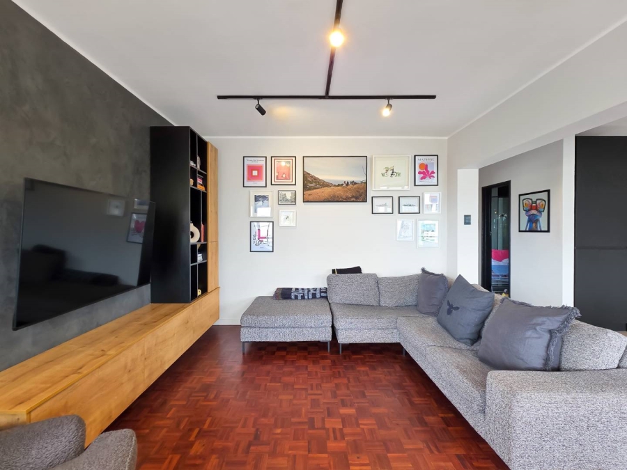To Let 2 Bedroom Property for Rent in Sea Point Western Cape